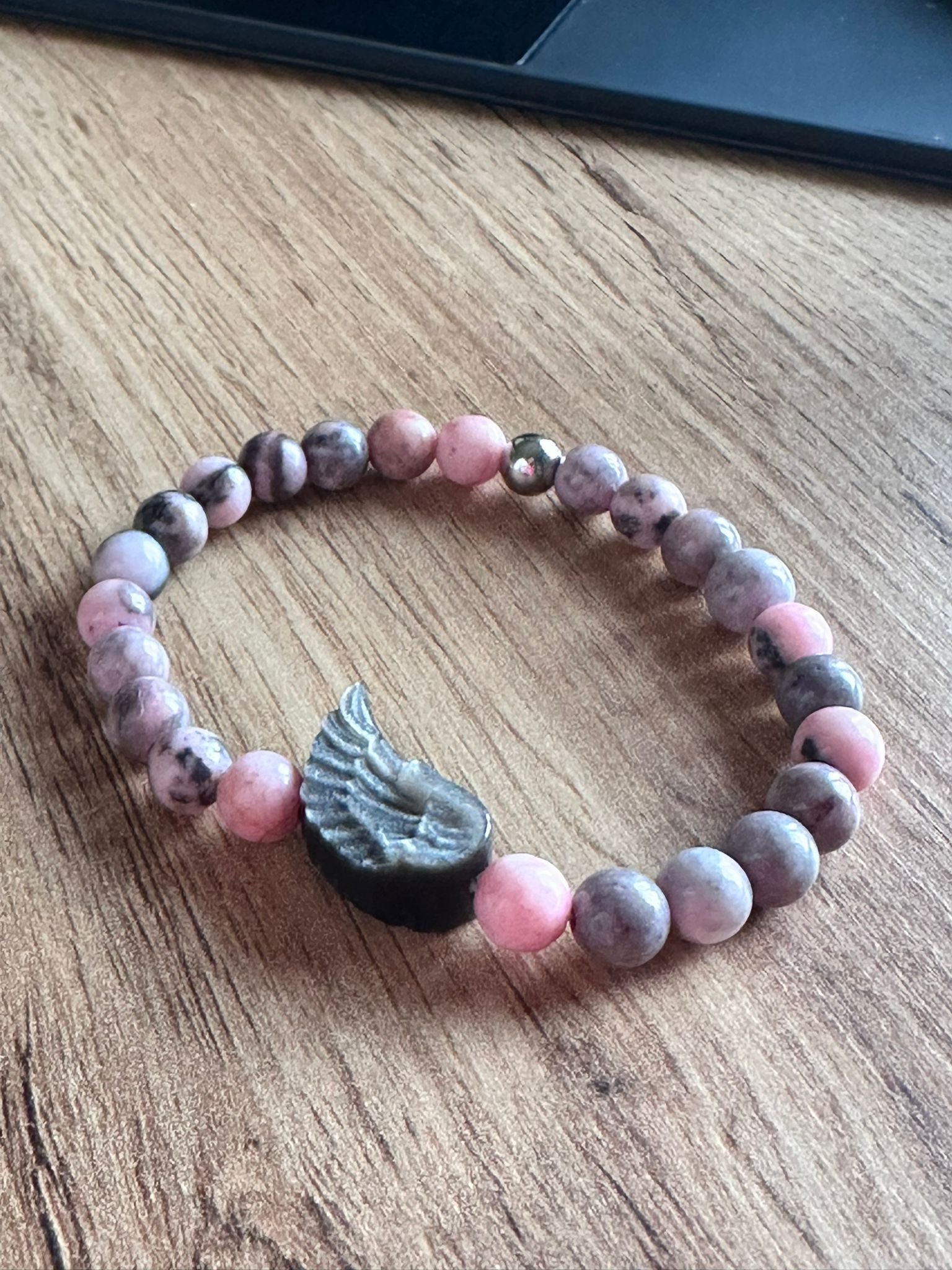 Bracelets en Jaspe Zèbre Rose & Plume d’Ange en Obsidienne